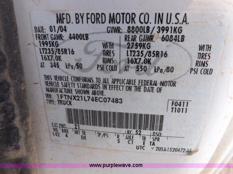 image for item K3093 2004 Ford F250 Super Duty XLT pickup truck