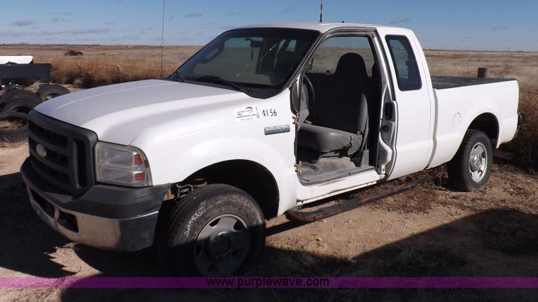 image for item K3094 2006 Ford F250 Super Duty XL SuperCab pickup truck