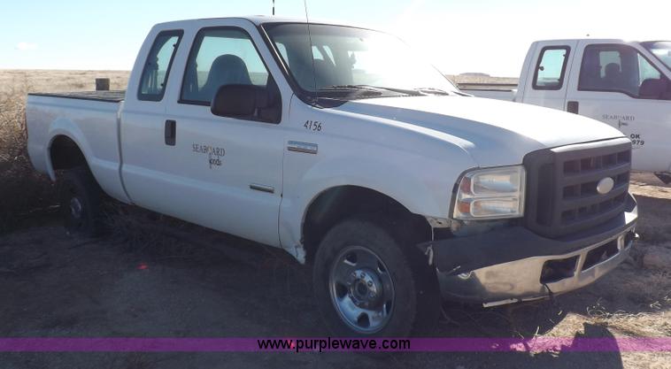 image for item K3094 2006 Ford F250 Super Duty XL SuperCab pickup truck