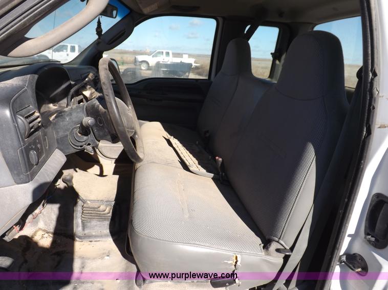 image for item K3094 2006 Ford F250 Super Duty XL SuperCab pickup truck