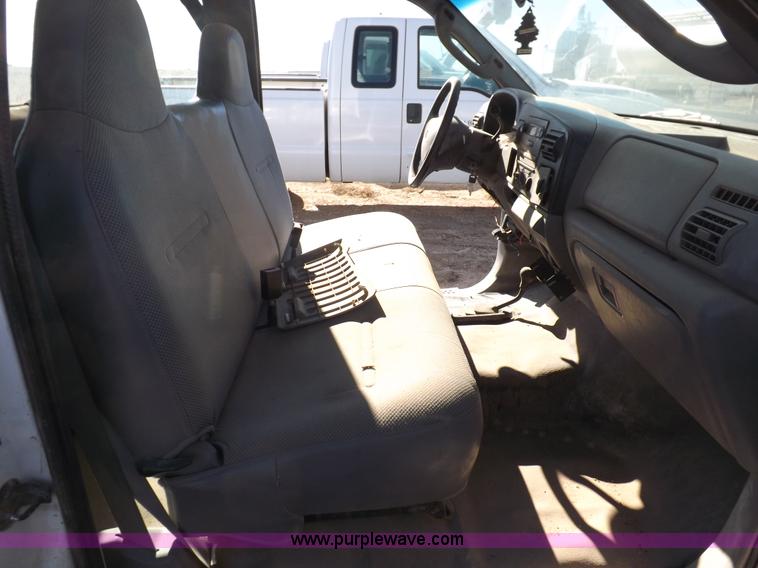 image for item K3094 2006 Ford F250 Super Duty XL SuperCab pickup truck