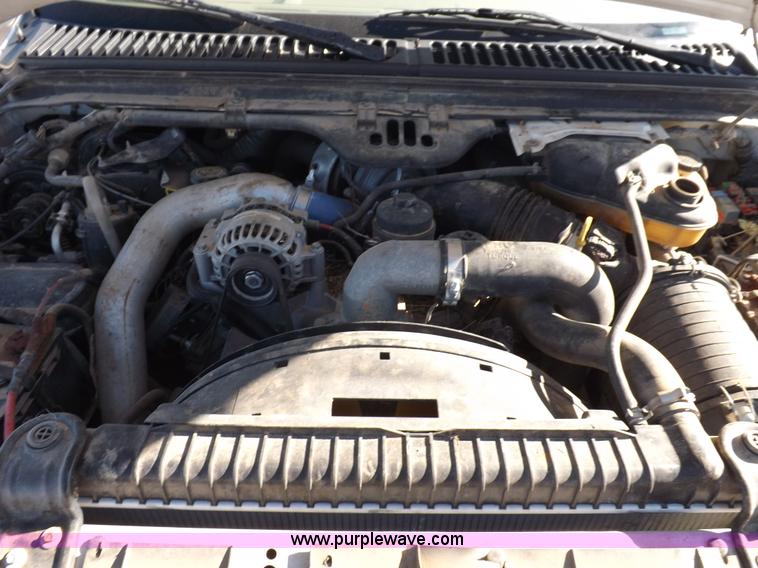 image for item K3094 2006 Ford F250 Super Duty XL SuperCab pickup truck