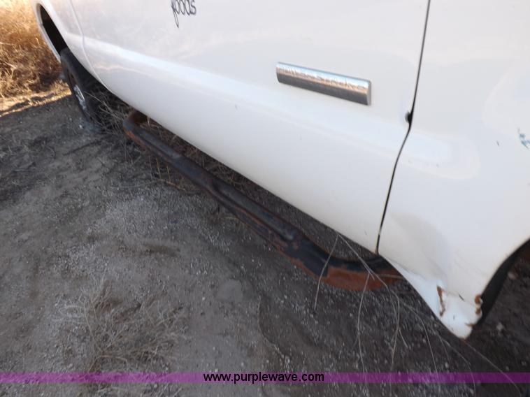 image for item K3094 2006 Ford F250 Super Duty XL SuperCab pickup truck