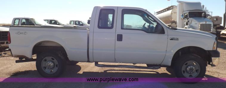 image for item K3095 2006 Ford F250 Super Duty XL SuperCab pickup truck