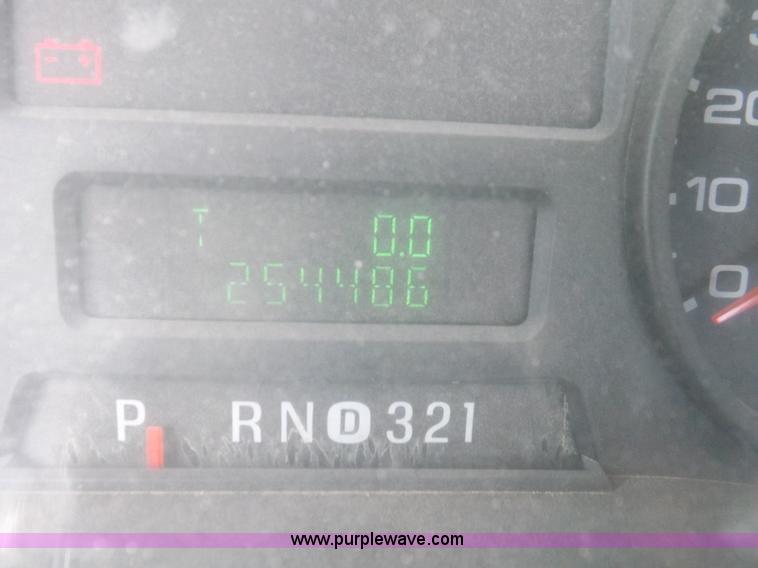 image for item K3095 2006 Ford F250 Super Duty XL SuperCab pickup truck