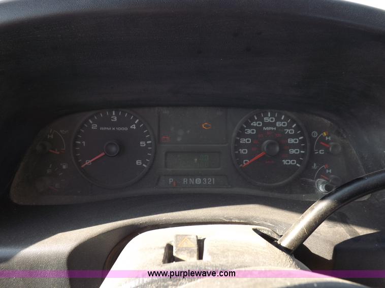 image for item K3095 2006 Ford F250 Super Duty XL SuperCab pickup truck