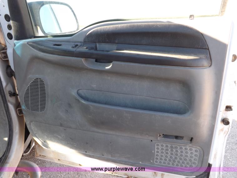 image for item K3095 2006 Ford F250 Super Duty XL SuperCab pickup truck