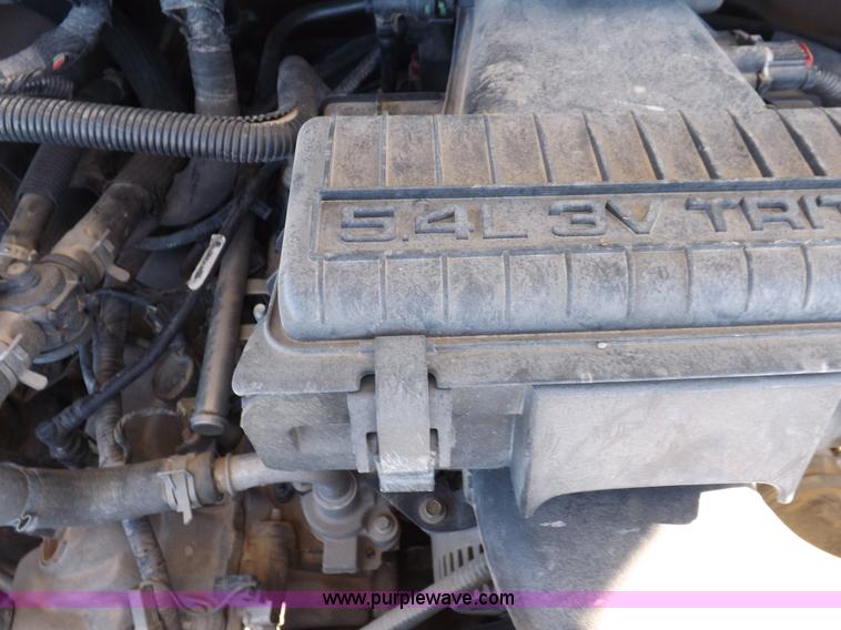 image for item K3095 2006 Ford F250 Super Duty XL SuperCab pickup truck