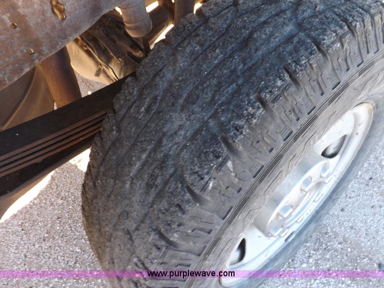 image for item K3095 2006 Ford F250 Super Duty XL SuperCab pickup truck