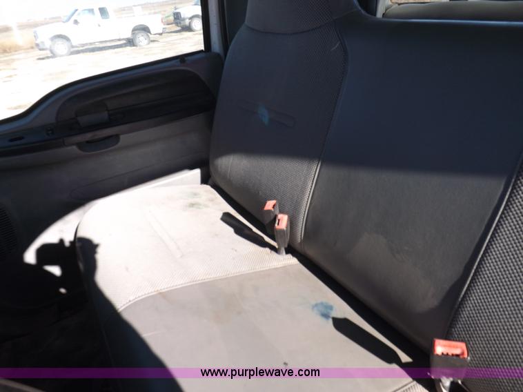 image for item K3095 2006 Ford F250 Super Duty XL SuperCab pickup truck