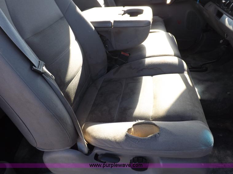 image for item K3096 2005 Ford F250 Super Duty XL pickup truck