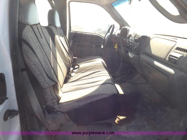 image for item K3097 2006 Ford F250 Super Duty XL SuperCab pickup truck