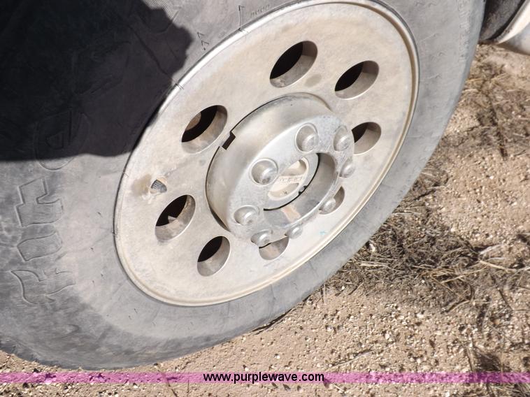 image for item K3097 2006 Ford F250 Super Duty XL SuperCab pickup truck