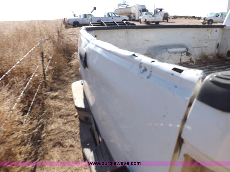 image for item K3097 2006 Ford F250 Super Duty XL SuperCab pickup truck