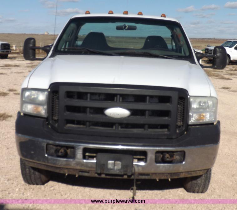 image for item K3098 2007 Ford F350 Super Duty XL utility truck