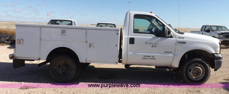 image for item K3098 2007 Ford F350 Super Duty XL utility truck
