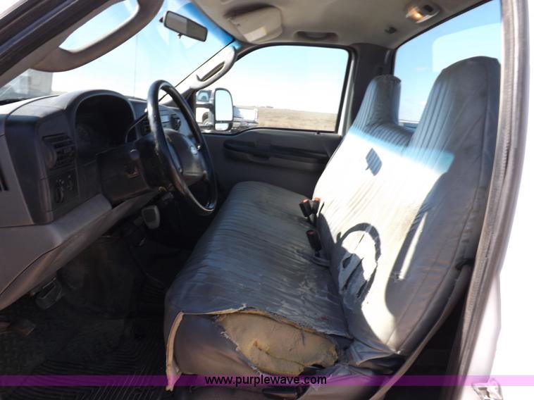 image for item K3098 2007 Ford F350 Super Duty XL utility truck