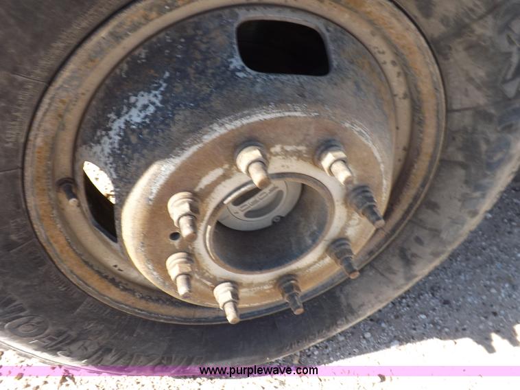 image for item K3098 2007 Ford F350 Super Duty XL utility truck