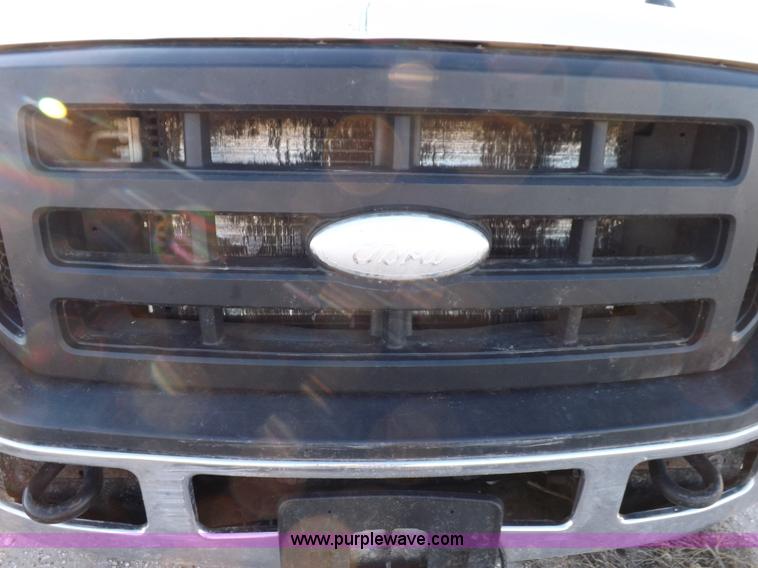 image for item K3098 2007 Ford F350 Super Duty XL utility truck