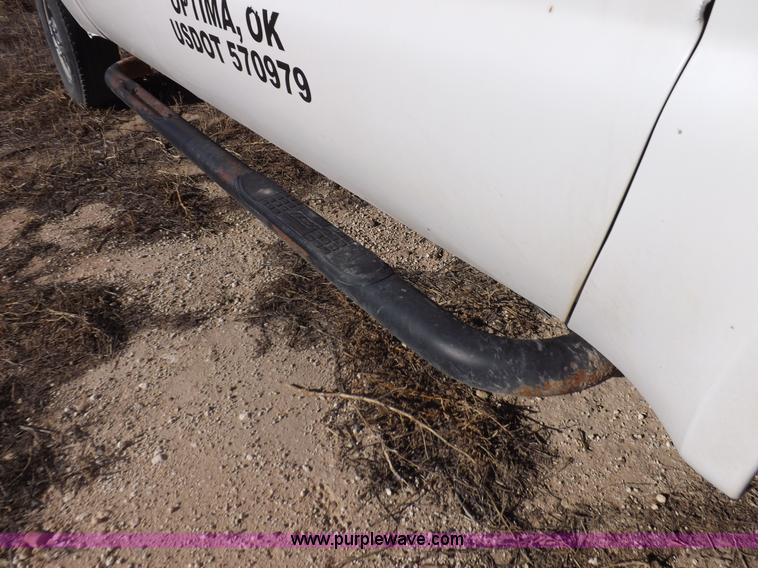 image for item K3099 2005 Ford F250 Super Duty XL Crew Cab pickup truck