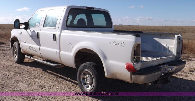 image for item K3100 2005 Ford F250 Super Duty XL Crew Cab pickup truck