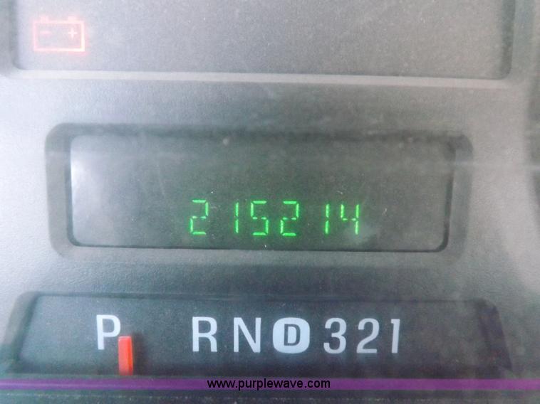 image for item K3100 2005 Ford F250 Super Duty XL Crew Cab pickup truck