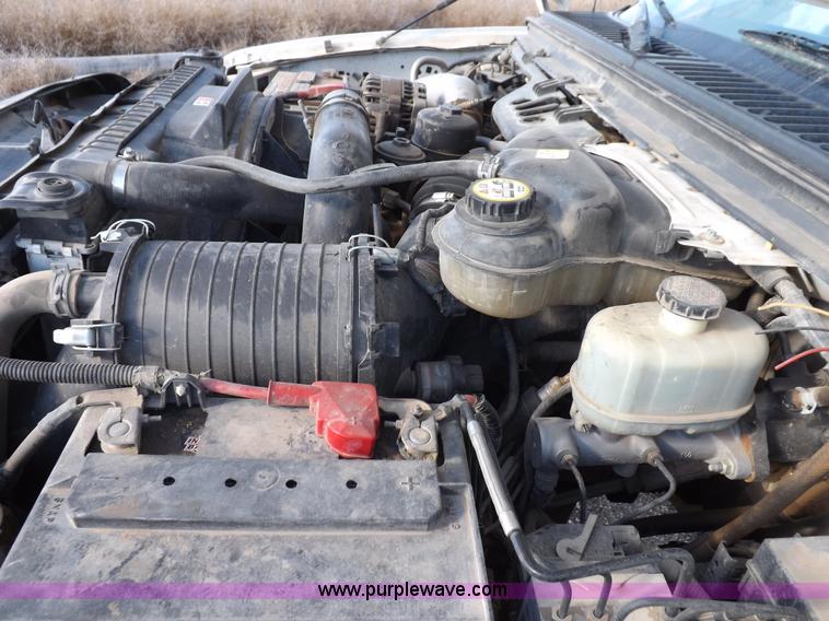 image for item K3100 2005 Ford F250 Super Duty XL Crew Cab pickup truck