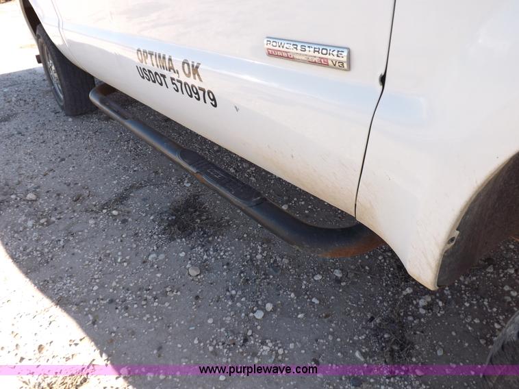 image for item K3100 2005 Ford F250 Super Duty XL Crew Cab pickup truck