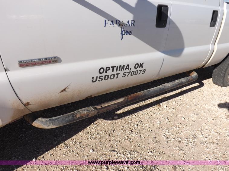 image for item K3100 2005 Ford F250 Super Duty XL Crew Cab pickup truck