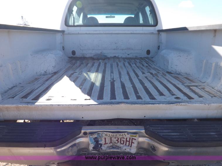 image for item K3100 2005 Ford F250 Super Duty XL Crew Cab pickup truck