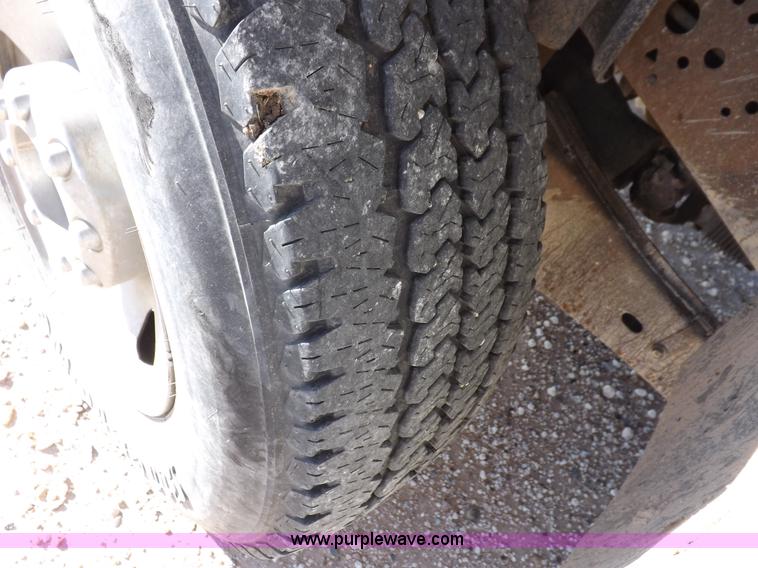 image for item K3100 2005 Ford F250 Super Duty XL Crew Cab pickup truck