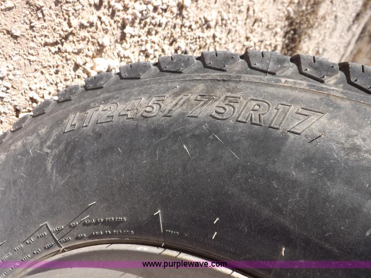 image for item K3100 2005 Ford F250 Super Duty XL Crew Cab pickup truck