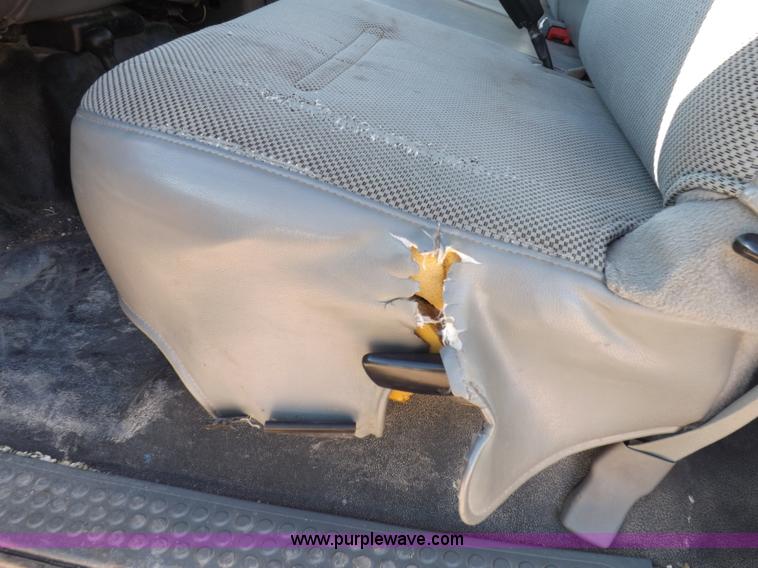 image for item K3100 2005 Ford F250 Super Duty XL Crew Cab pickup truck