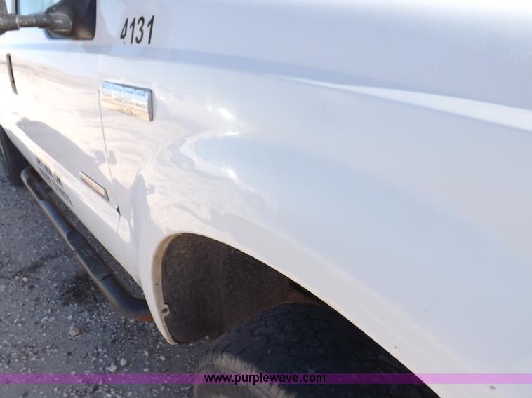 image for item K3100 2005 Ford F250 Super Duty XL Crew Cab pickup truck