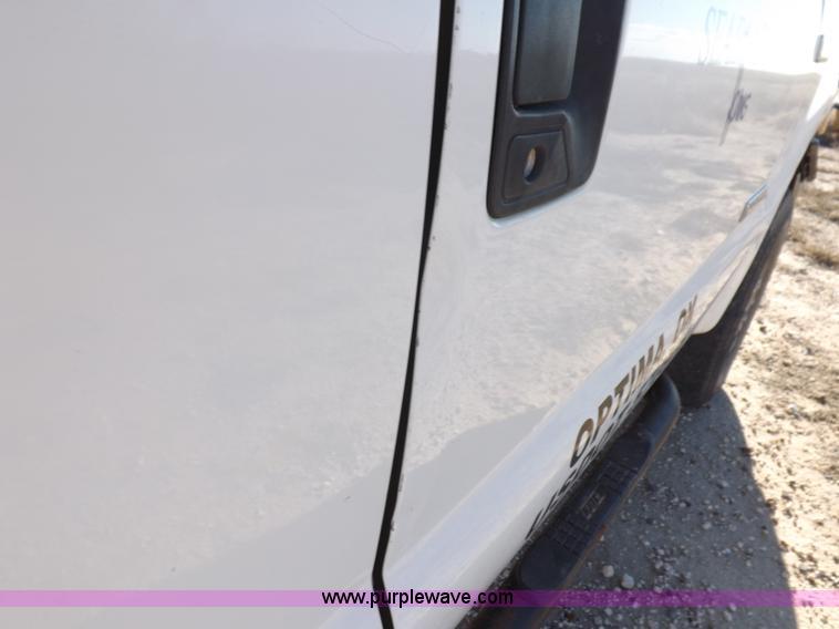 image for item K3100 2005 Ford F250 Super Duty XL Crew Cab pickup truck