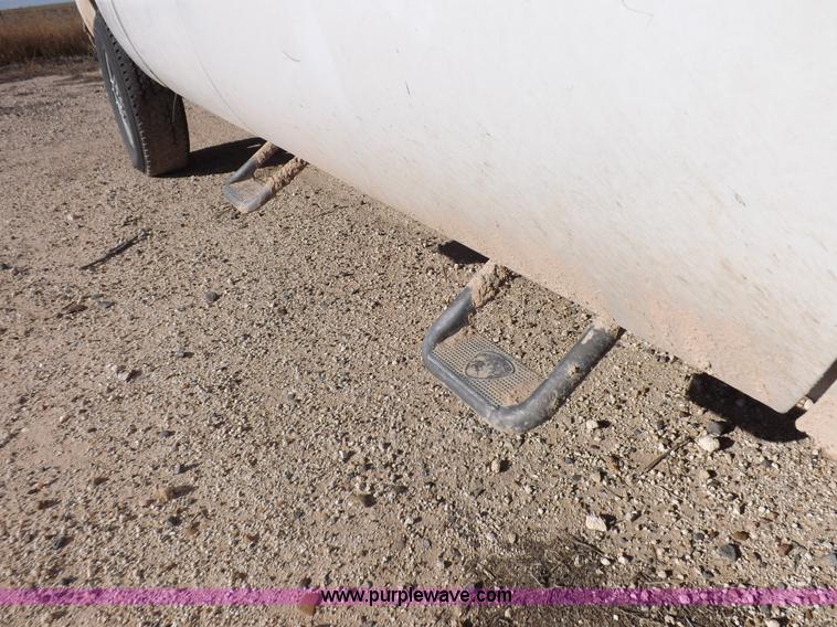 image for item K3101 2005 Ford F250 Super Duty XL Crew Cab pickup truck