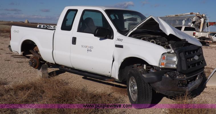 image for item K3102 2007 Ford F250 Super Duty XL SuperCab pickup truck