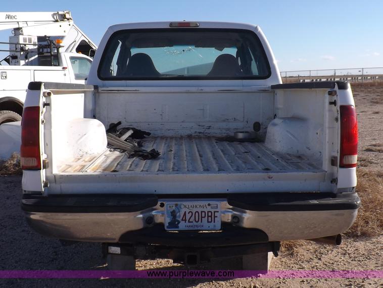 image for item K3102 2007 Ford F250 Super Duty XL SuperCab pickup truck