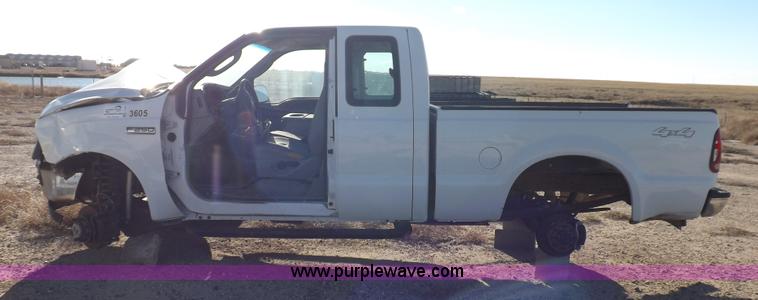 image for item K3102 2007 Ford F250 Super Duty XL SuperCab pickup truck