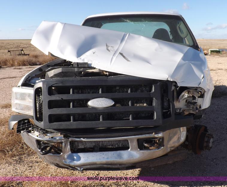 image for item K3102 2007 Ford F250 Super Duty XL SuperCab pickup truck