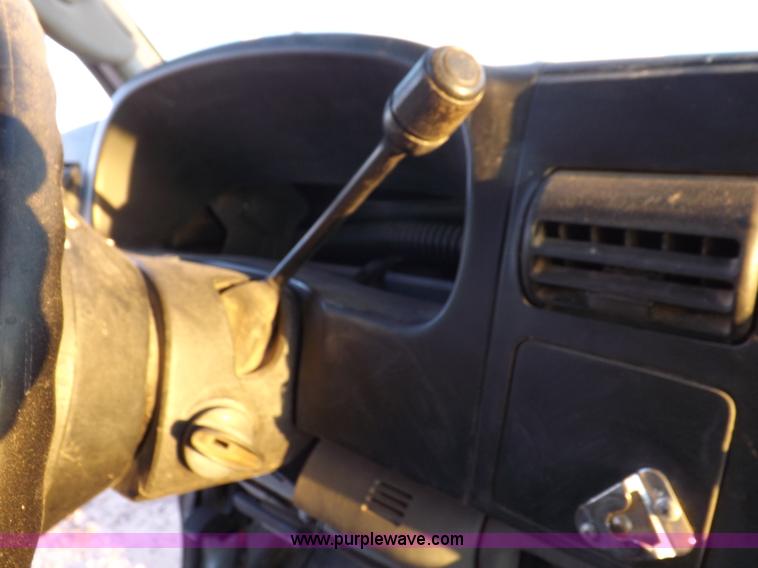 image for item K3102 2007 Ford F250 Super Duty XL SuperCab pickup truck