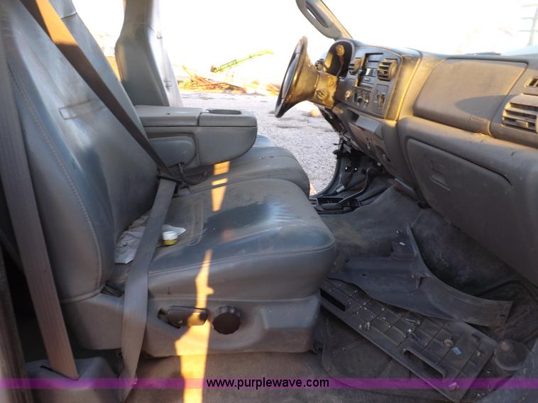 image for item K3102 2007 Ford F250 Super Duty XL SuperCab pickup truck