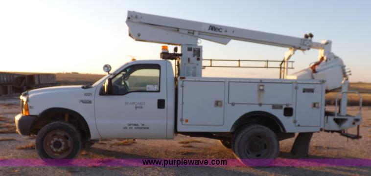 image for item K3103 1999 Ford F550 Super Duty service truck