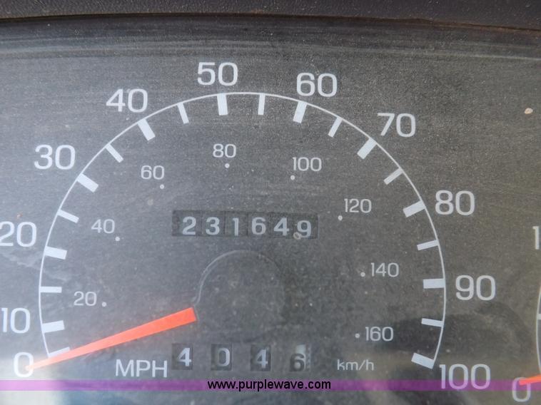 image for item K3103 1999 Ford F550 Super Duty service truck