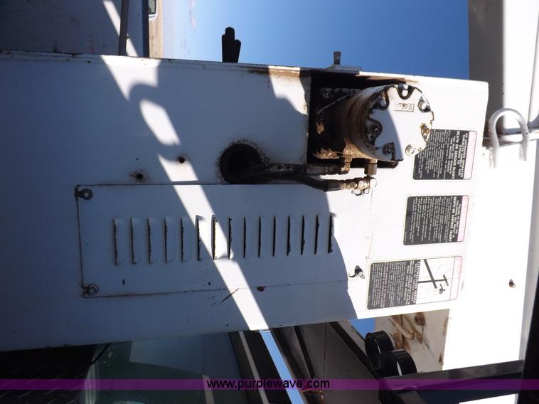 image for item K3103 1999 Ford F550 Super Duty service truck