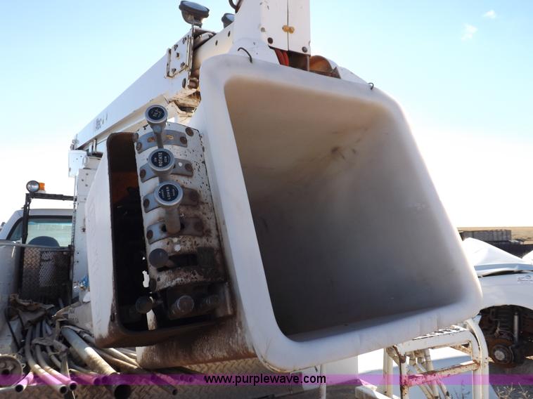 image for item K3103 1999 Ford F550 Super Duty service truck