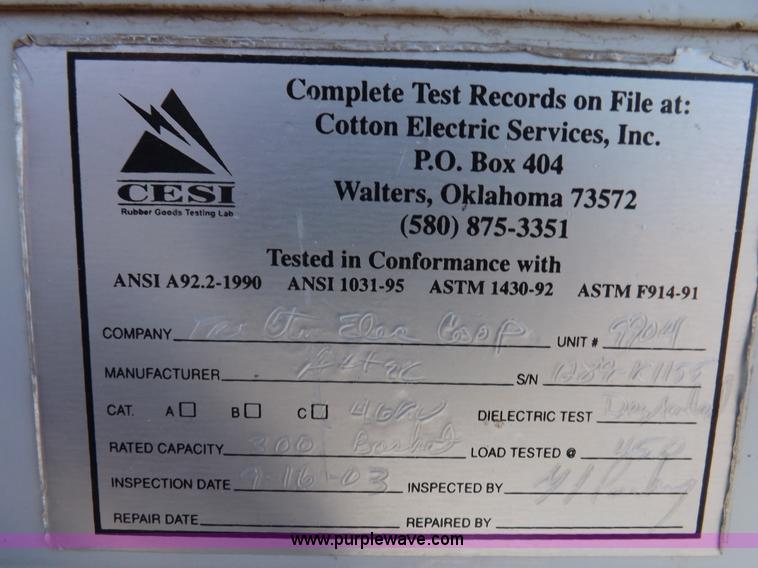 image for item K3103 1999 Ford F550 Super Duty service truck