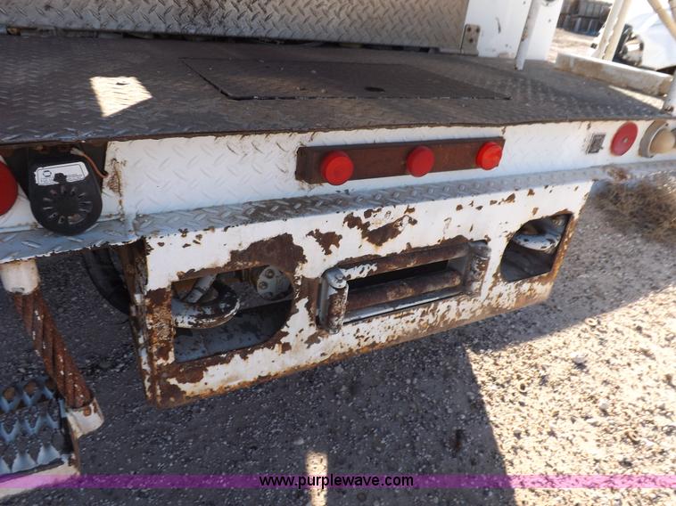 image for item K3103 1999 Ford F550 Super Duty service truck