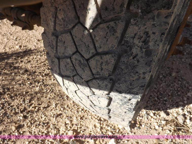 image for item K3103 1999 Ford F550 Super Duty service truck