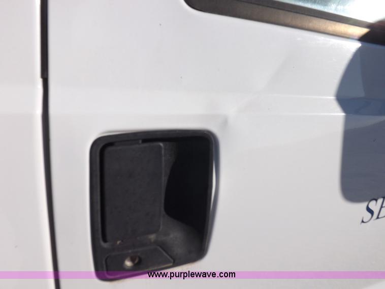 image for item K3103 1999 Ford F550 Super Duty service truck